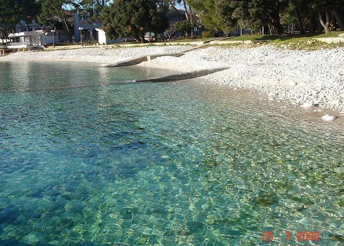 Beautiful-banjole-beachside-apartment-a2-150m-from-the-beach Lejlighed *