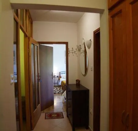Beautiful-banjole-beachside-apartment-a2-150m-from-the-beach Apartment